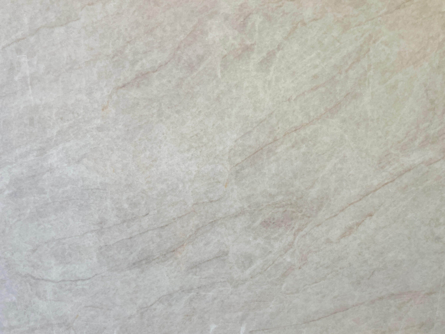GM31 ZERO SILICA Ivory with blush and beige veining Rectangular Engineered Stone