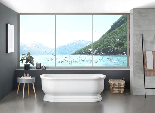 FBT1700 Fremantle Gloss White Oval Free Standing Bathtub