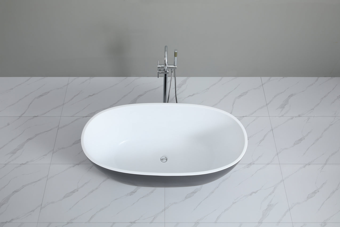 MBBT-5-1500 Stella Matte White and Black Oval Free Standing Bathtub