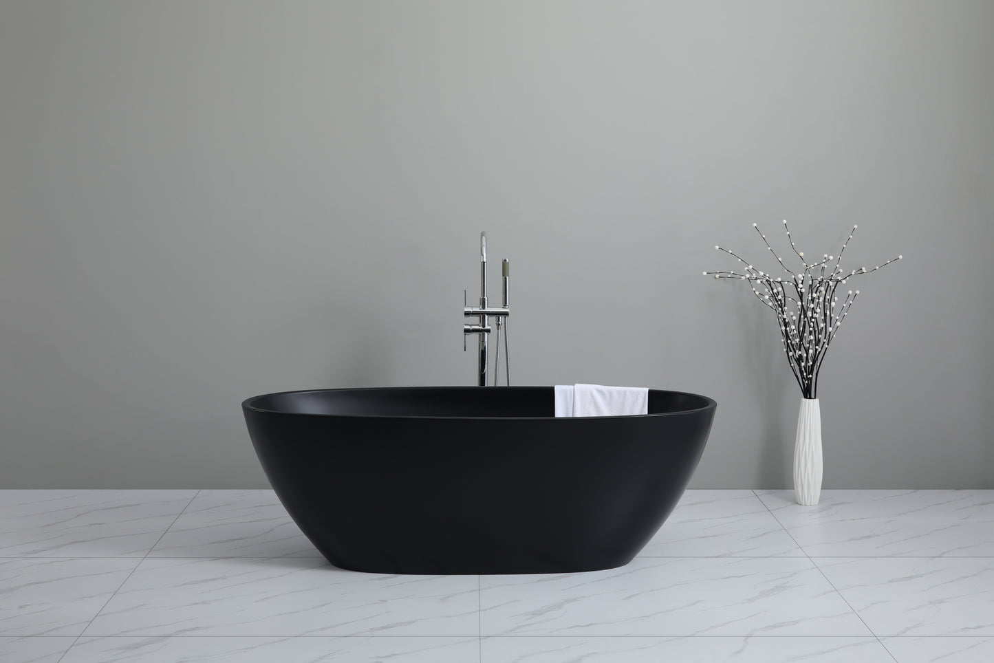 STBT1700MB Stella Matte Black Oval Free Standing Bathtub